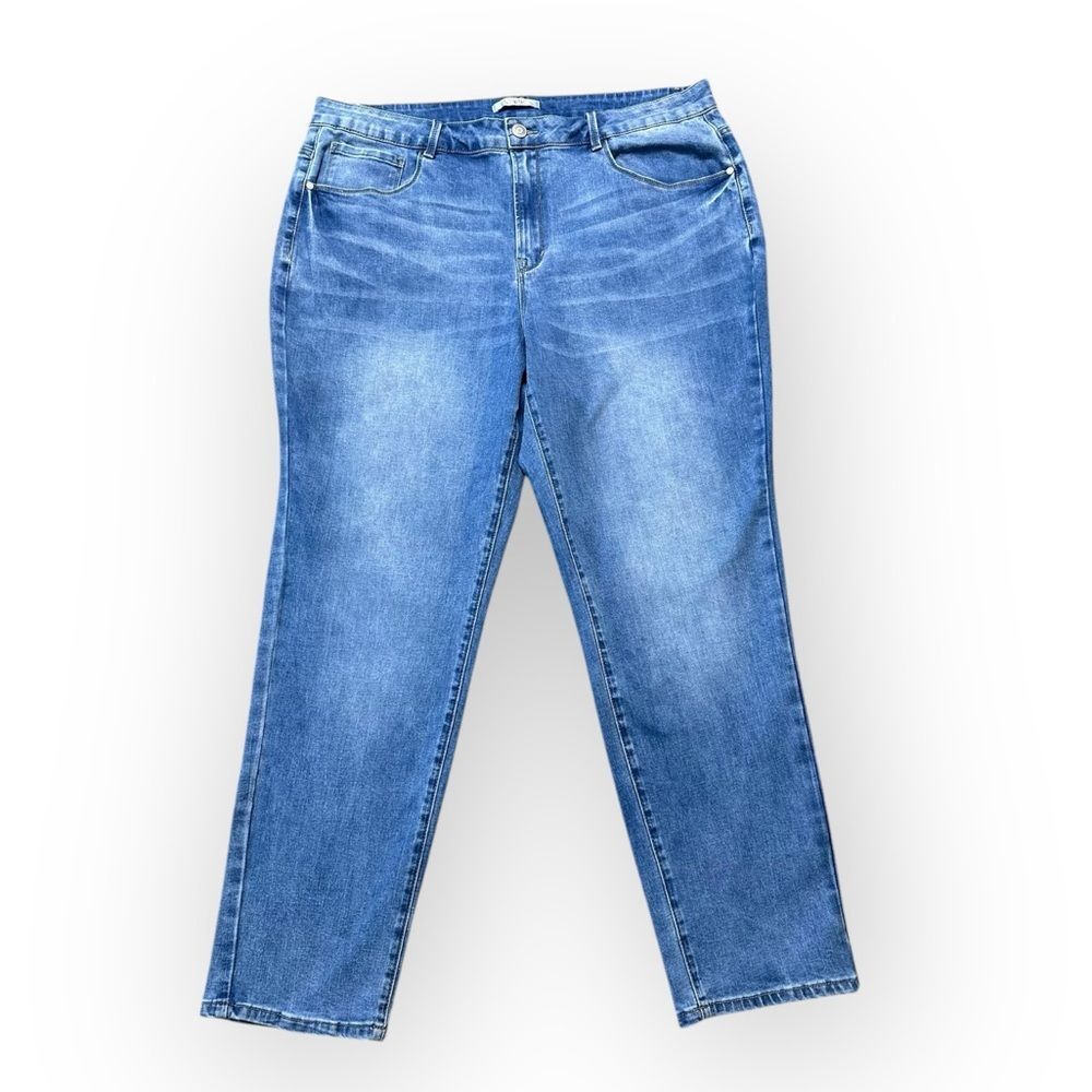 K. Jordan Jeans Women's 22 Straight Leg Mid Rise Medium Wash Denim